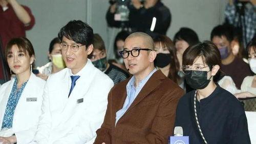 吃瓜博主娱乐圈博主  第2张